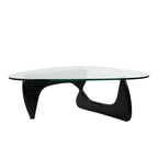 Table basse moderne du milieu du siècle avec plateau en verre trempé et base triangulaire