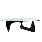 Table basse moderne du milieu du siècle avec plateau en verre trempé et base triangulaire
