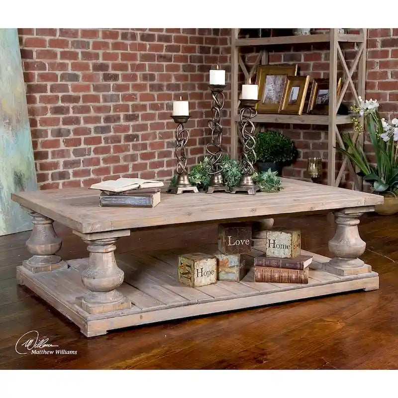 Table basse rustique patinée et vieillie