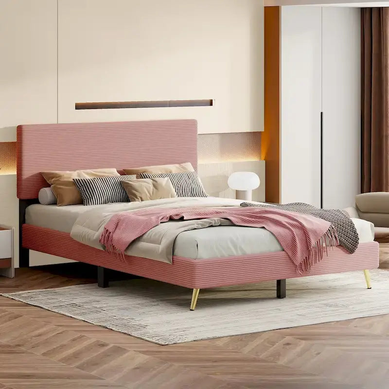Cadre de lit plateforme Queen en bois avec tête de lit à rayures horizontales, sommier tapissier avec lattes en bois, aucun sommier tapissier requis